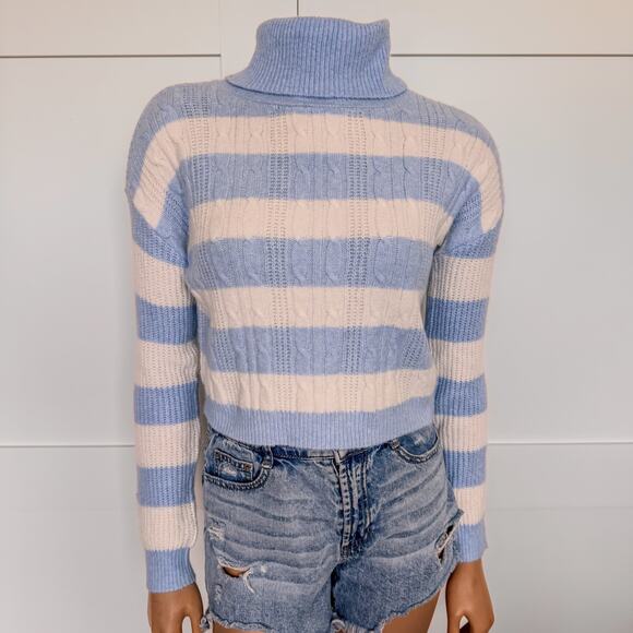 NWT-Francesca's Janae Striped Turtleneck Pullover Striped Blue/White Sweater-XS - Picture 3 of 10
